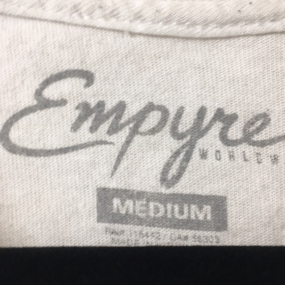 Size M tiger T-shirt - Picture 2 of 3